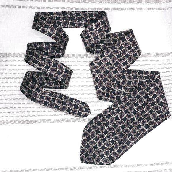 VTG ROBERT TALBOTT Best of‎ Class Silk Tie Black Silver Red Pattern Fathers Day - Picture 1 of 5